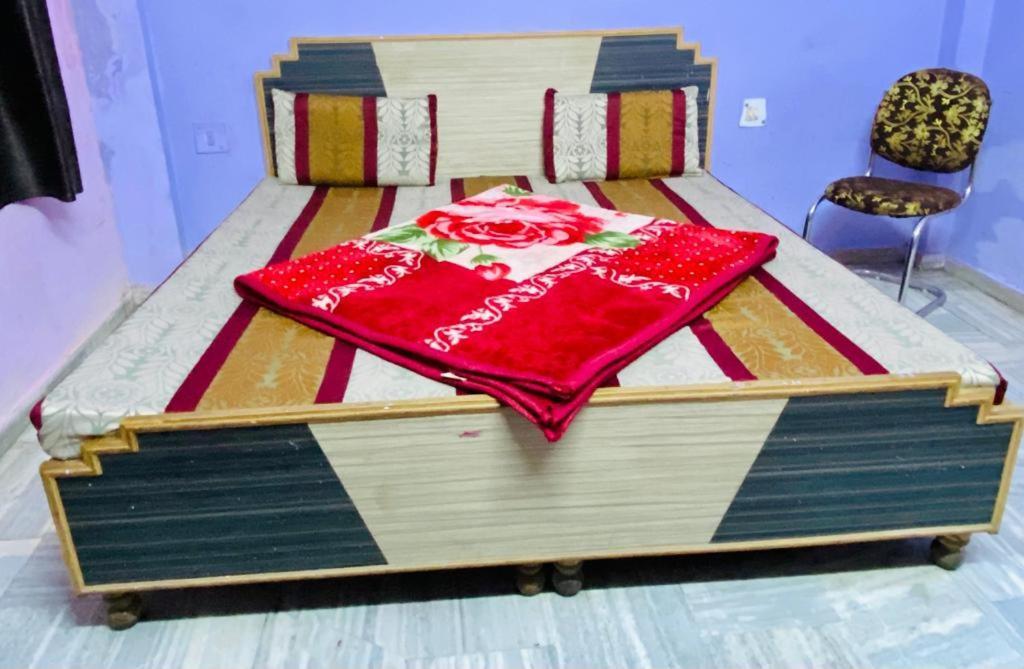 Hari Ganga Hotel -Near By Railway Station Haridwār Esterno foto